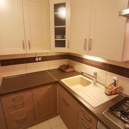 Dorci - Nr 178 Biro Tours Apartament *