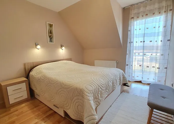 Dorci - Nr 178 Biro Tours Keszthely