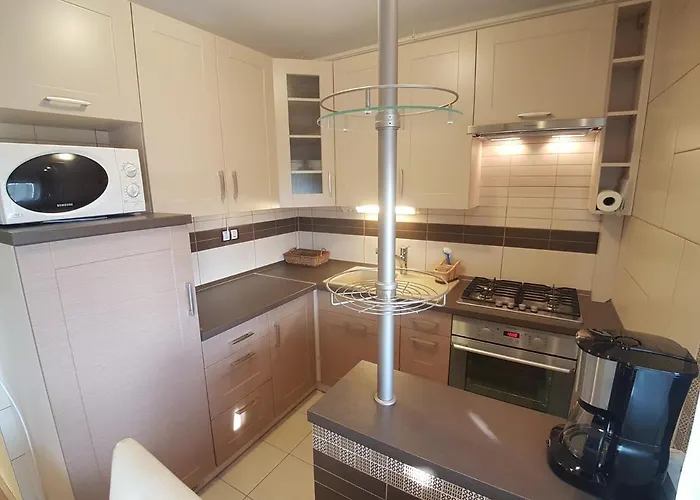 Dorci - Nr 178 Biro Tours